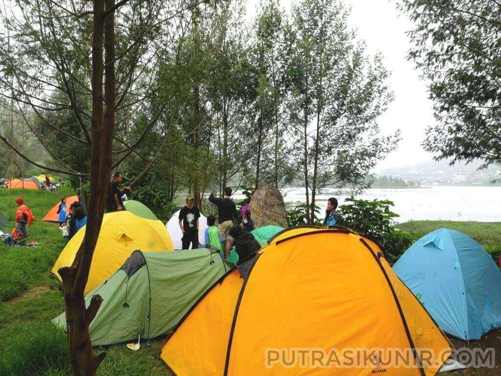 Paket camping di Gunung Prau